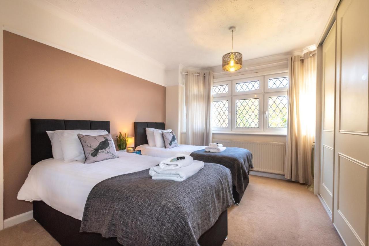 Cheerful 3-Bedroom Douglas House With Patio Southampton Extérieur photo