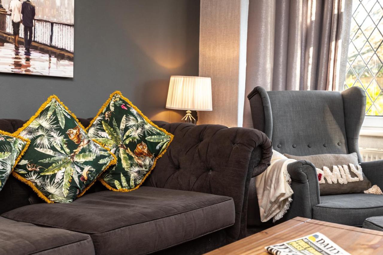 Cheerful 3-Bedroom Douglas House With Patio Southampton Extérieur photo